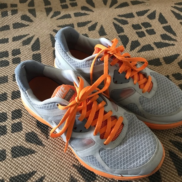Nike Other - Nike tennis shoes Nike Other - Nike tennis shoes